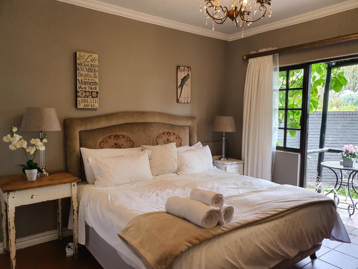Waterhouse Guest Lodge - Indus Street Pretoria-Noord Exterior foto